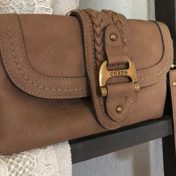 Chaps wristlet purse - Picture 3 of 6